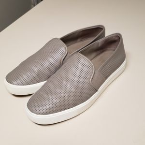 Vince Blair slip on sneakers size 8 1/2